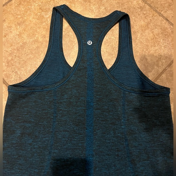 Lululemon Swiftly Tech Racerback - Picture 4 of 7